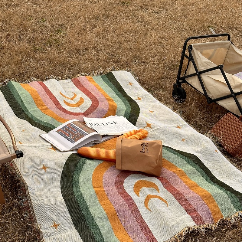 Очень толстое мягкое одеяло в  – обзор и цена Outdoor Camping Decor Ideas